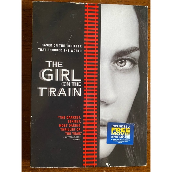 The Girl on the Train DVD - Picture 2 of 5